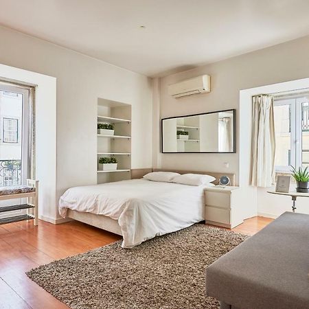 Salgadeiras Suites - Bairro Alto ลิสบอน ภายนอก รูปภาพ