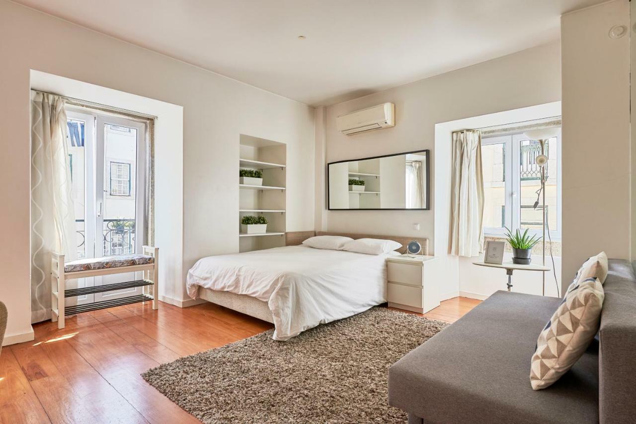 Salgadeiras Suites - Bairro Alto ลิสบอน ภายนอก รูปภาพ
