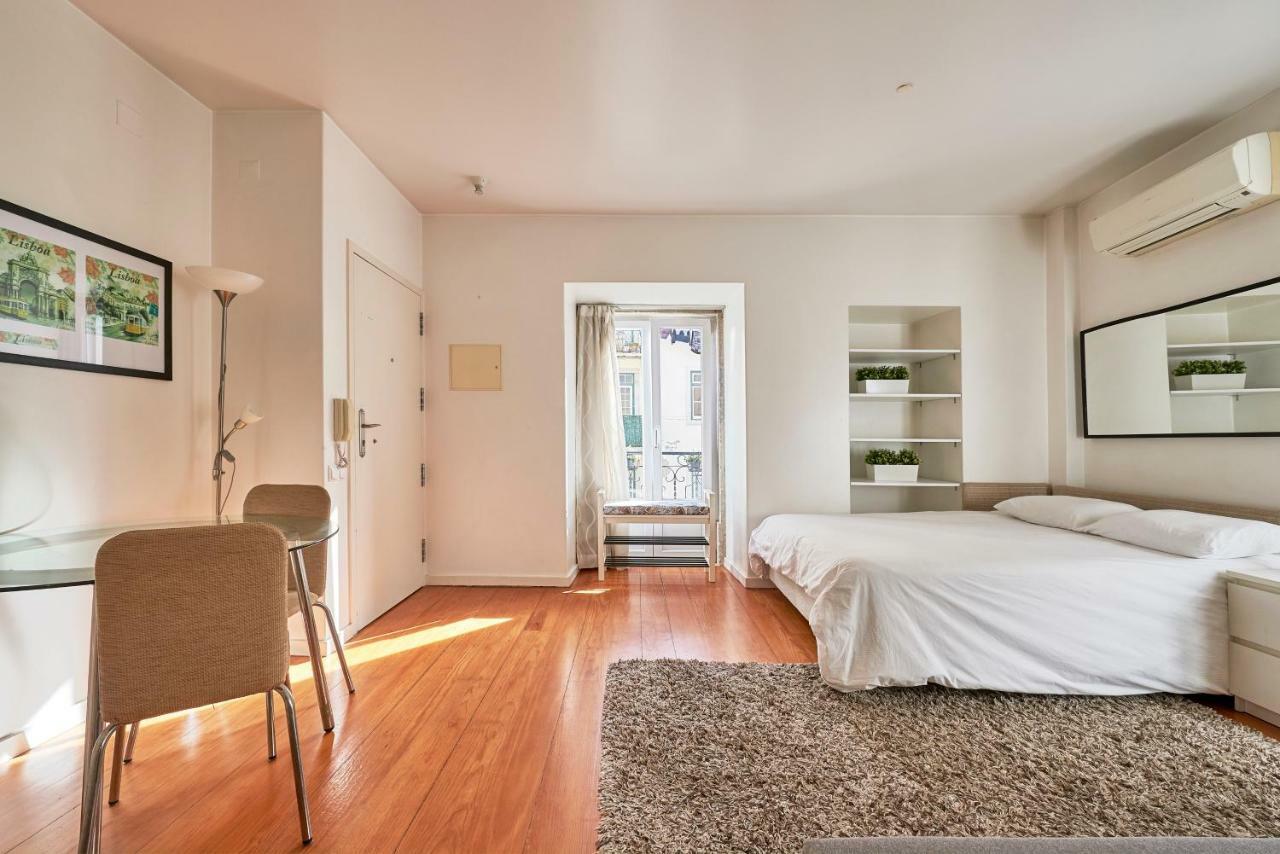 Salgadeiras Suites - Bairro Alto ลิสบอน ภายนอก รูปภาพ